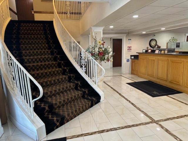 Red Lion Inn & Suites Auburn Kültér fotó