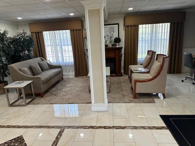 Red Lion Inn & Suites Auburn Kültér fotó