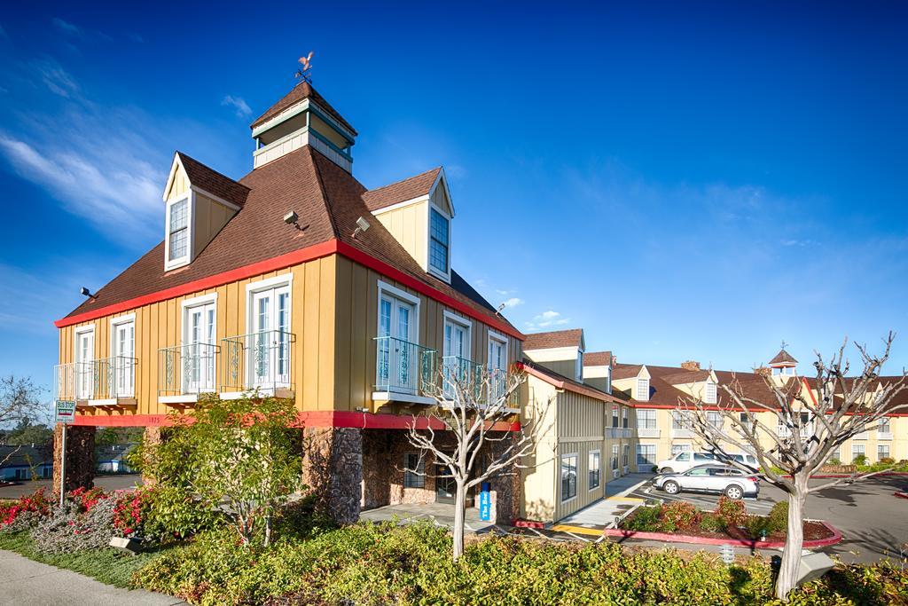 Red Lion Inn & Suites Auburn Kültér fotó